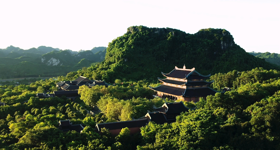 Khám phá vẻ đẹp cố đô qua MV "Ninh Bình ơi"