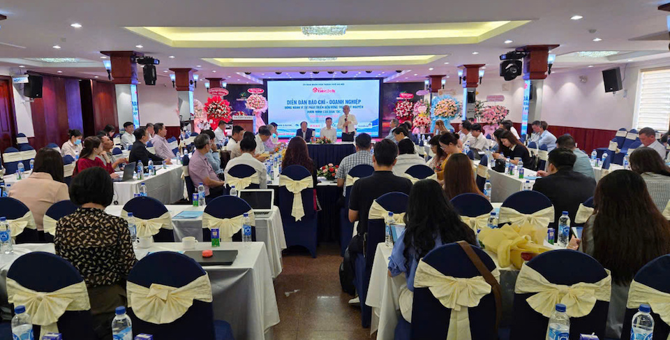 Diễn đàn: “Báo chí đồng hành cùng doanh nghiệp vì sự phát triển bền vững trong kỷ nguyên vươn mình của dân tộc”