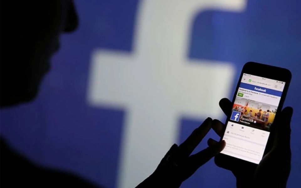 Giả mạo Google để hack tài khoản Facebook