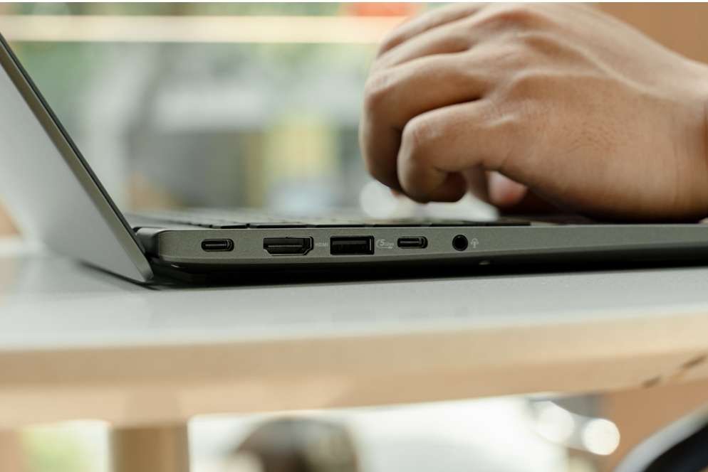 Vivobook S14
