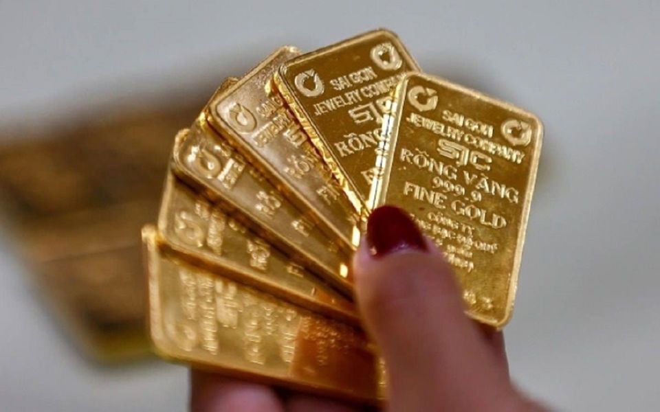 Giá vàng ngày 31/5/2025: Vàng thế giới giảm, SJC đảo chiều tăng