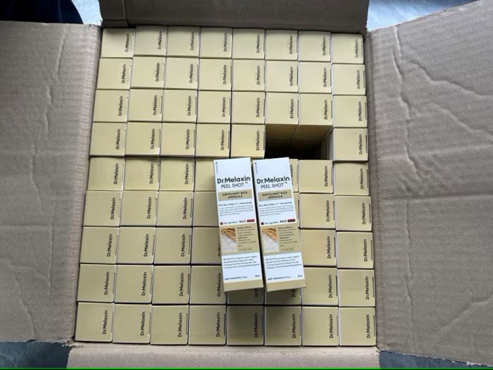 Hà Nội: Thu giữ hơn 5.000 lọ 'mỹ phẩm Hàn Quốc' không rõ nguồn gốc
