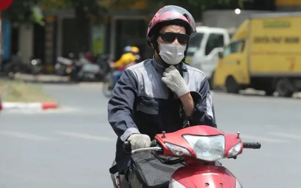 Thời tiết ngày 15/6/2025: Bắc Bộ nắng nóng, có nơi nắng nóng gay gắt
