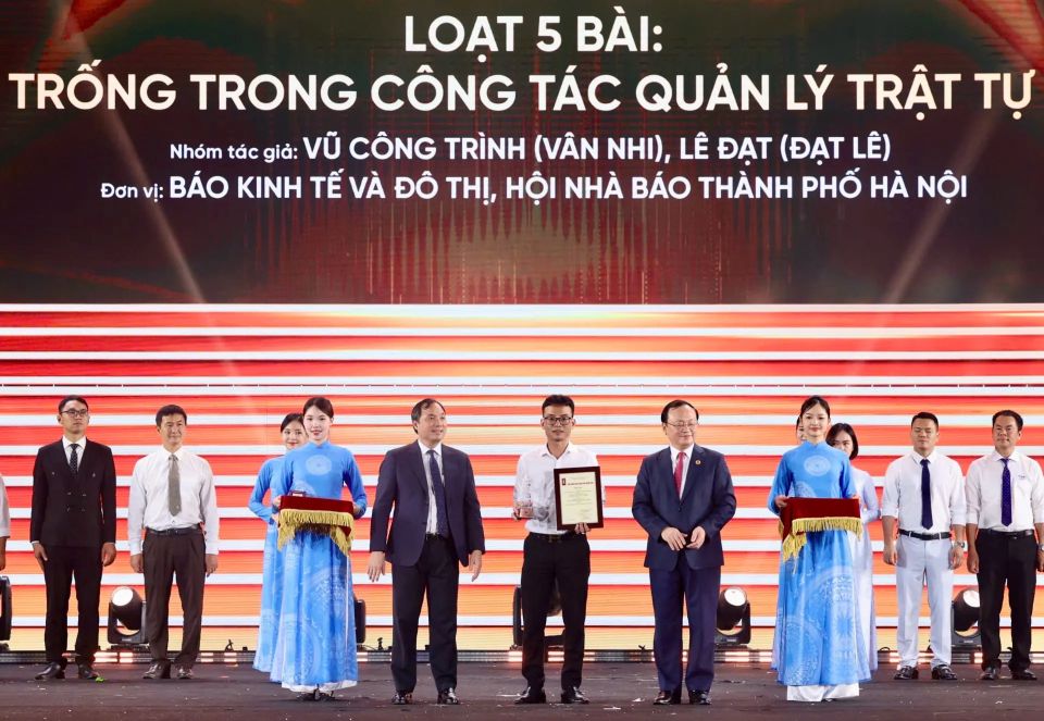 Báo Kinh tế & Đô thị khẳng định dấu ấn với 3 Giải tại Giải Báo chí Quốc gia lần thứ XIX