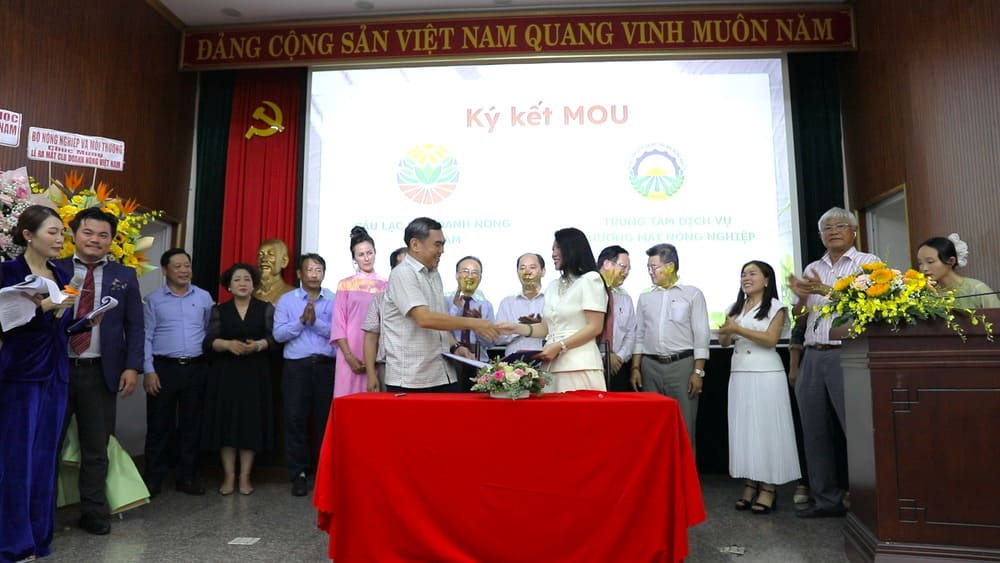 CLB Doanh nông Việt Nam