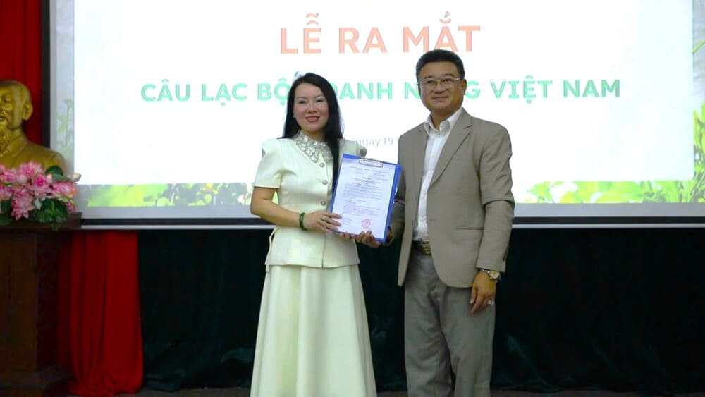 CLB Doanh nông Việt Nam