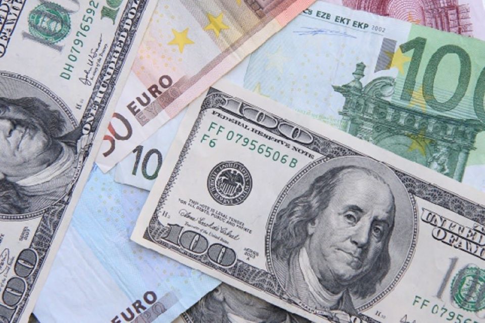 Giá ngoại tệ ngày 26/6/2025: USD tăng nhẹ