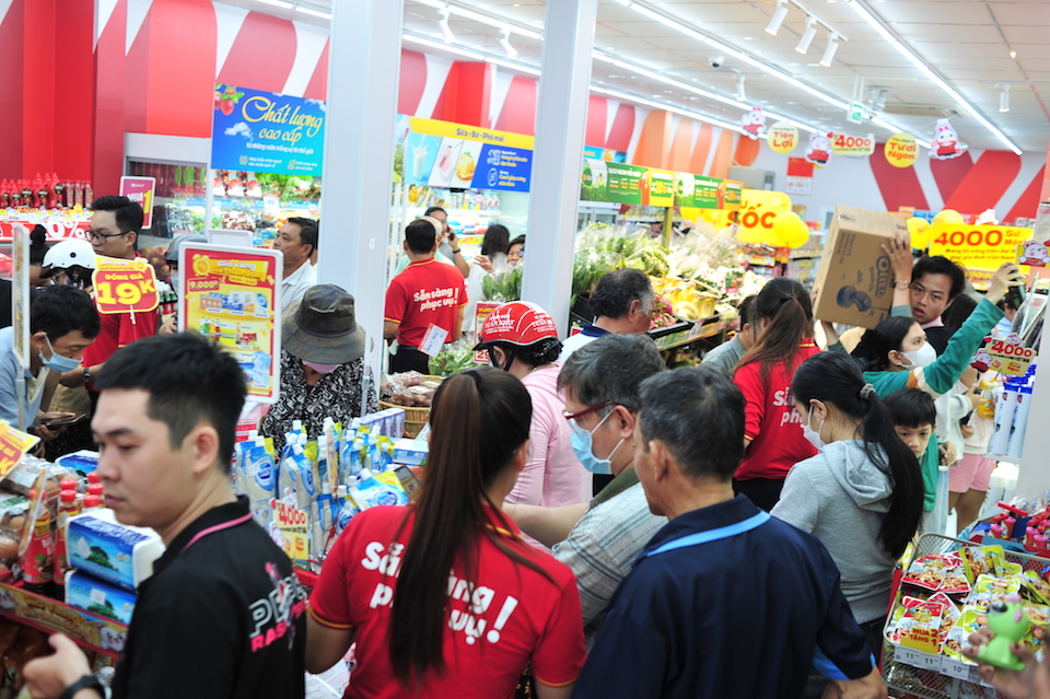 Mang lối sống hiện đại đến mọi gia đình Việt Nam, WinMart+ chính thức ra mắt cửa hàng thứ 4.000