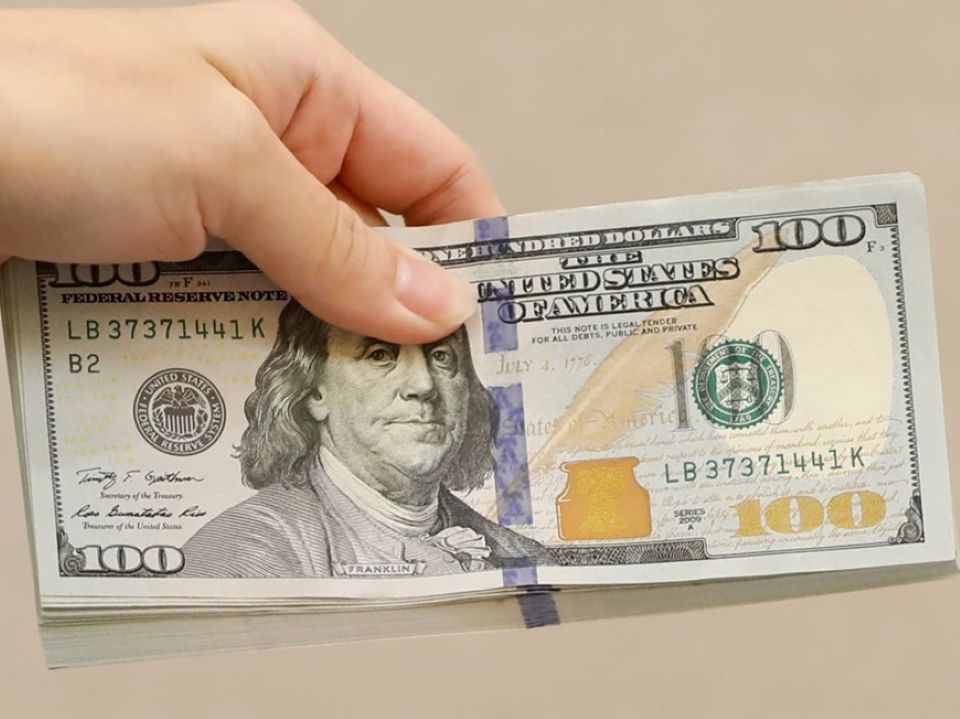 Giá ngoại tệ ngày 1/7/2025: USD trượt dốc