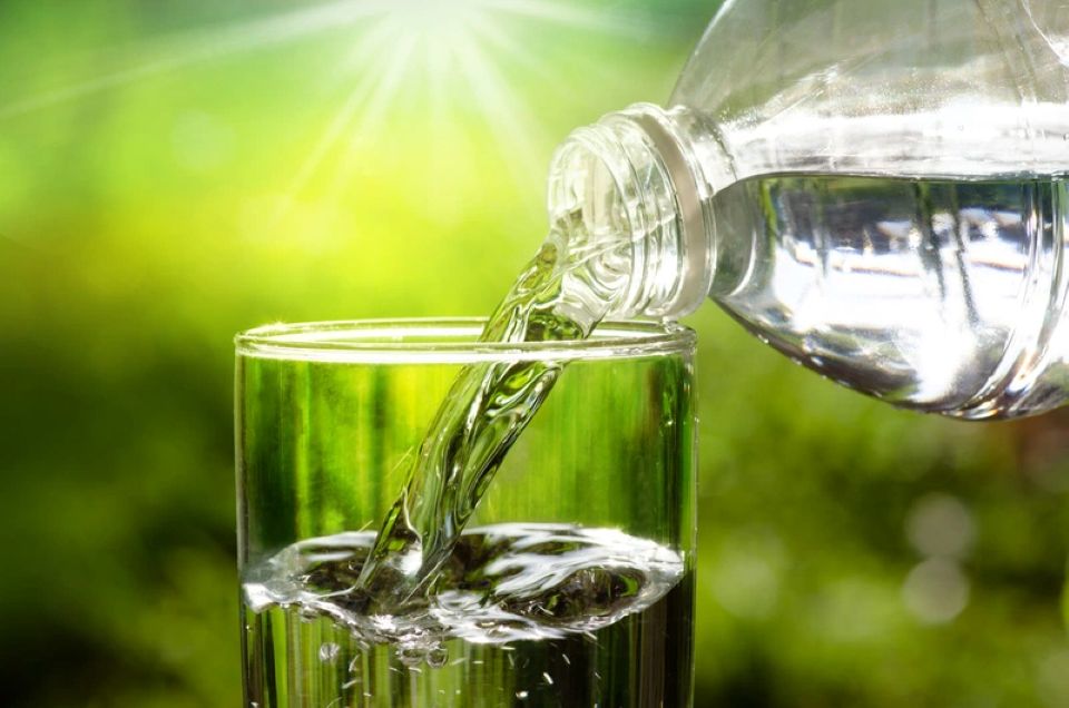 3 nhóm người có nguy cơ bị mất nước trong mùa hè
