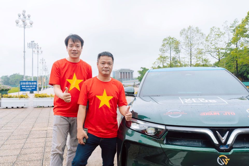 Ngắm loạt hình ảnh đoàn xe VinFast VF 9 trên hành trình lăn bánh tại 5 quốc gia Đông Nam Á