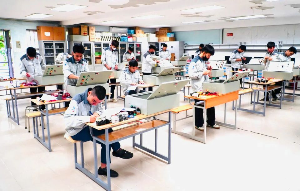 Nhu cầu nhân lực ngành Công nghiệp chip và bán dẫn ngày càng cao