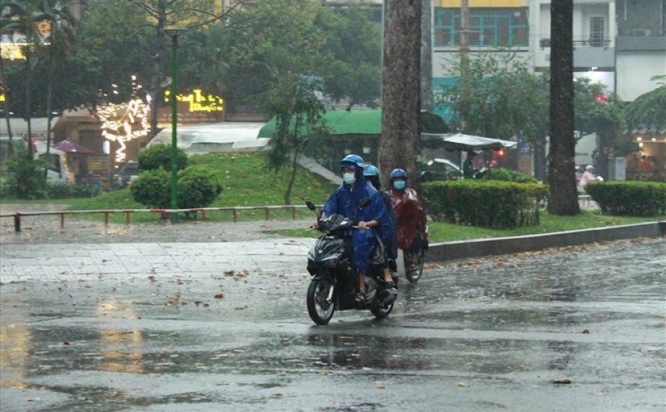 Thời tiết ngày 9/7/2025: Nam Bộ có mưa giông rải rác