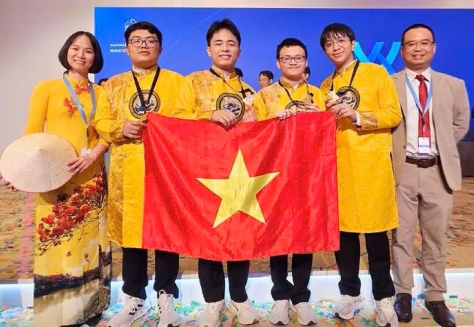 Việt Nam giành 4 Huy chương Vàng Olympic Hóa học Quốc tế 2025