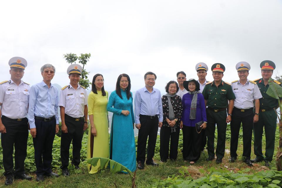 Lãnh đạo TP Hồ Chí Minh thăm, tri ân các gia đình chính sách tại Đặc khu Côn Đảo