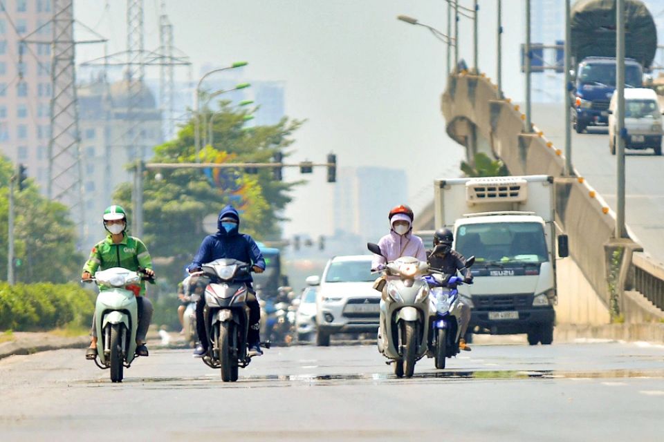 Thời tiết ngày 30/7/2025: Nắng nóng gay gắt ở Bắc và Trung Bộ