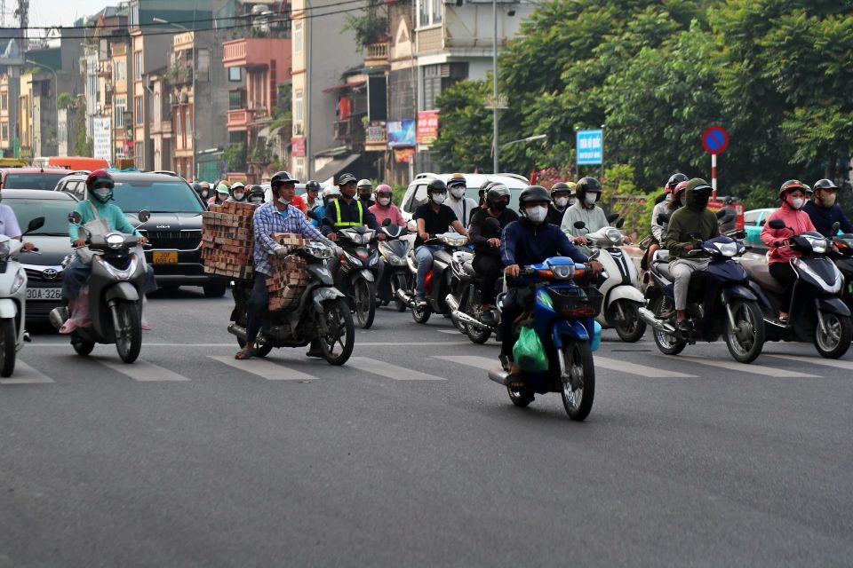 Chuyển đổi xe xăng sang xe điện: VAMM kiến nghị cần thời gian chuẩn bị đủ lâu