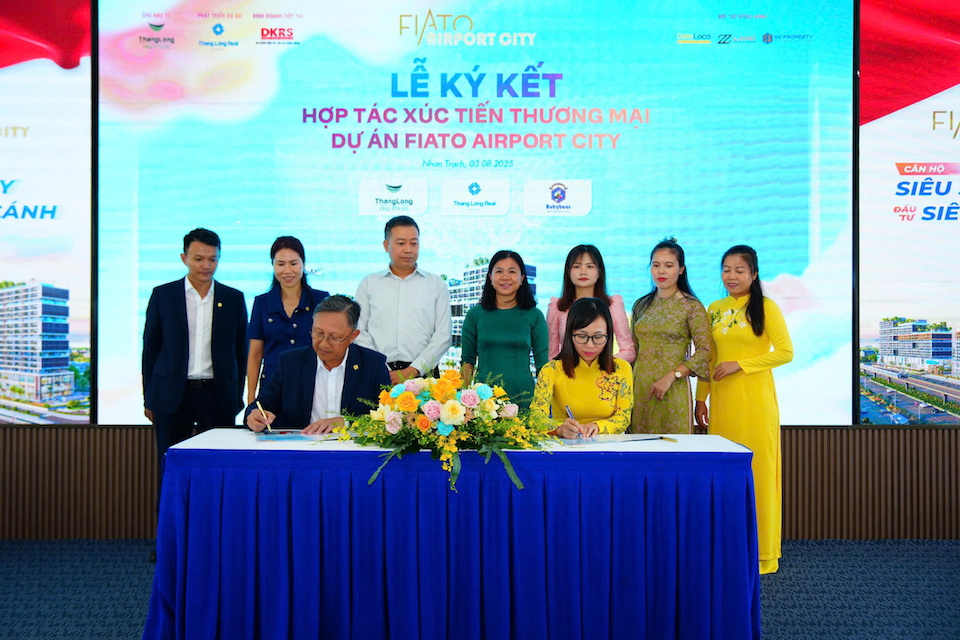 Thang Long Real Group (TLRG) khẳng định uy tín với lễ cất nóc Block Galaxy và ký kết hợp tác HUB TMDV FIATO AIRPORT CITY