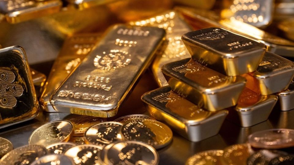 Giá vàng ngày 4/8/2025: Vàng sẽ tăng lên mức 3.400 USD/ounce do áp lực thuế?