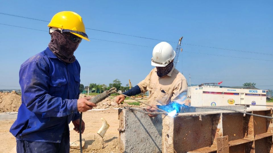 Cách phòng tránh sốc nhiệt tại nơi làm việc