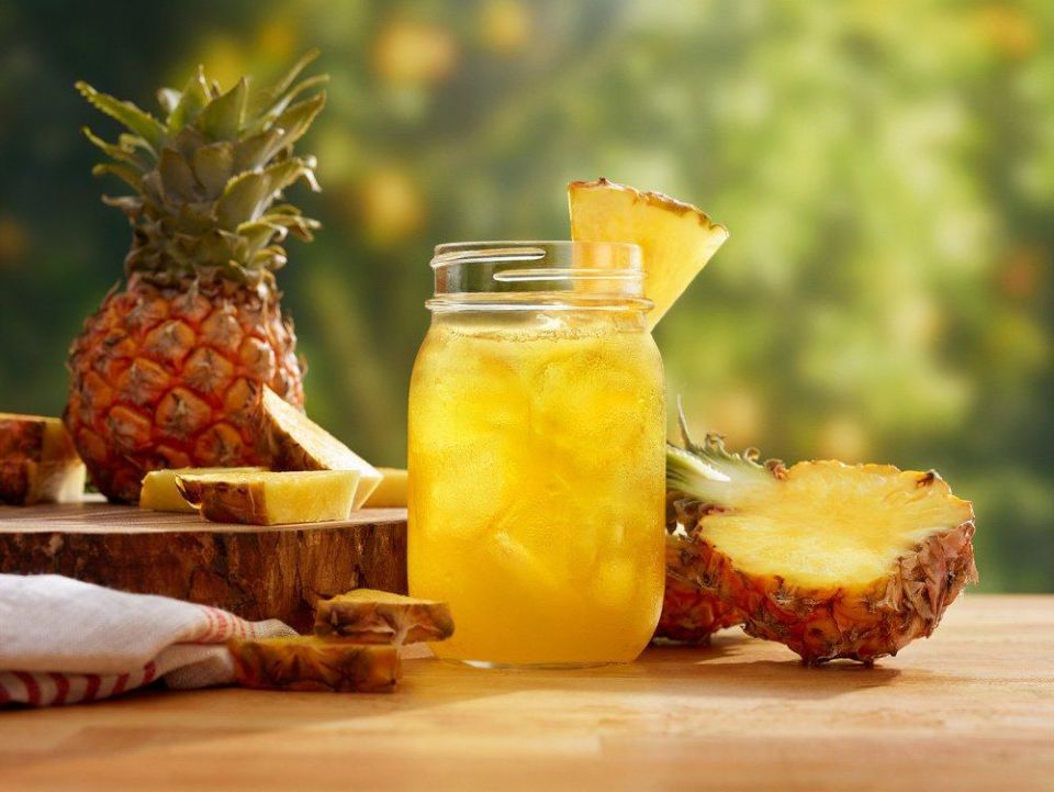 Lí do bạn nên thường xuyên uống nước ép dứa gừng?