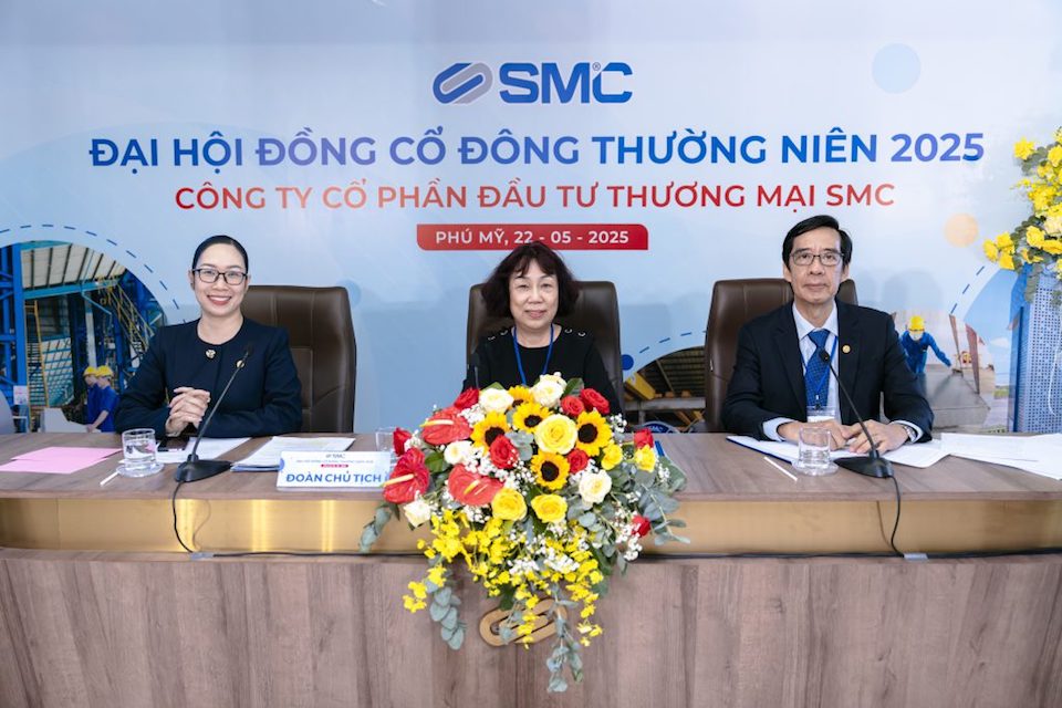 Vụ giao dịch 10,18 triệu cổ phiếu SMC: "mẹ bán con mua" đầy bí ẩn, nhà đầu tư thiệt hại nặng?