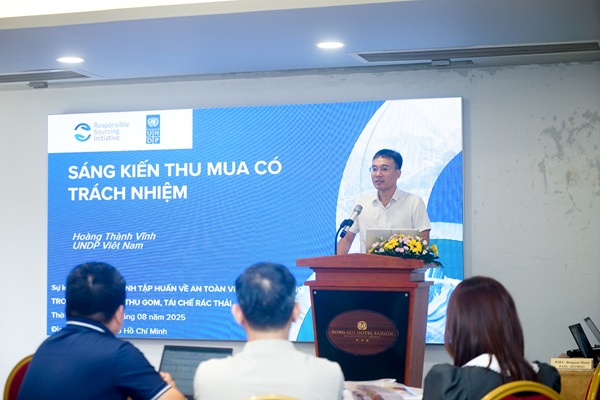 Gắn an toàn lao động với phát triển bền vững trong ngành tái chế