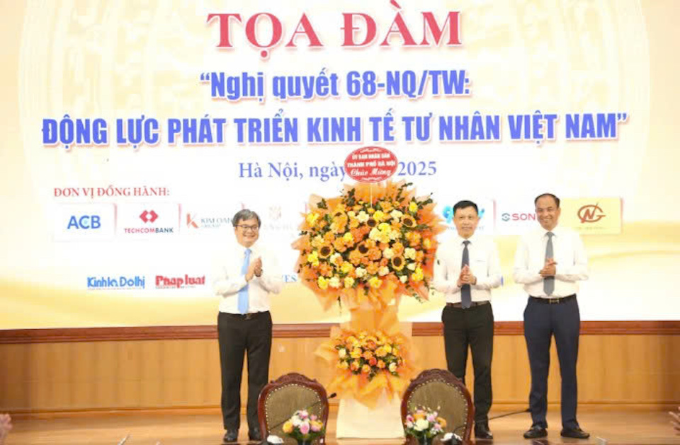 Phó Chủ tịch UBND TP Trương Việt Dũng: Hà Nội luôn đồng hành, kiến tạo môi trường kinh doanh tốt nhất để kinh tế tư nhân bứt phá