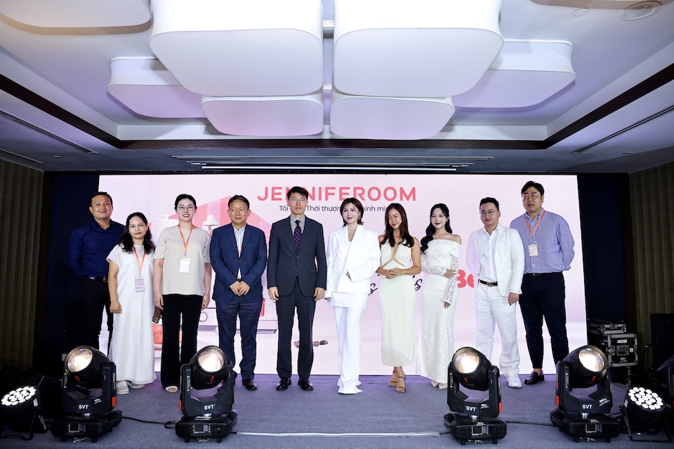 LocknLock ra mắt thương hiệu gia dụng cao cấp JENNIFEROOM tại Việt Nam với bộ sưu tập sản phẩm ấn tượng