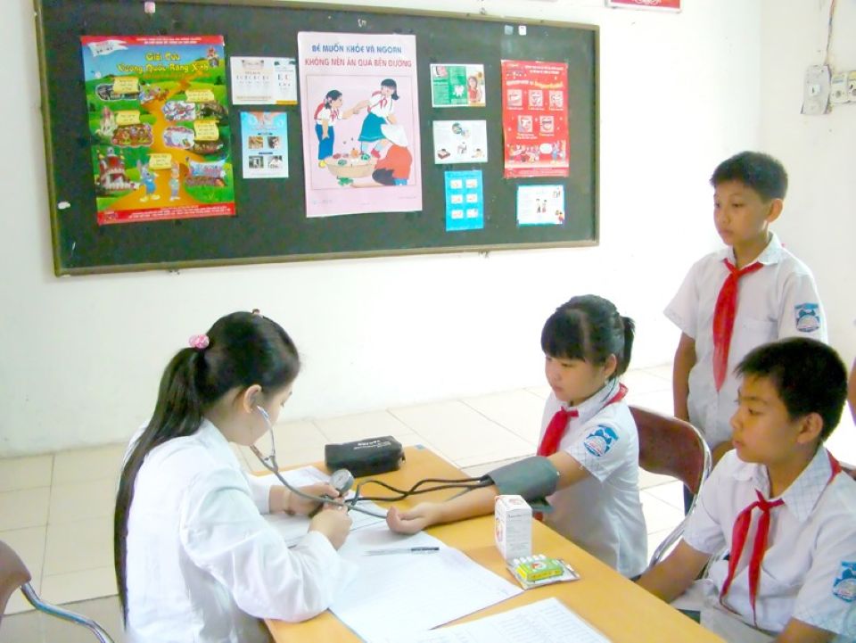 Học sinh, sinh viên được hỗ trợ tối thiểu 50% mức đóng BHYT