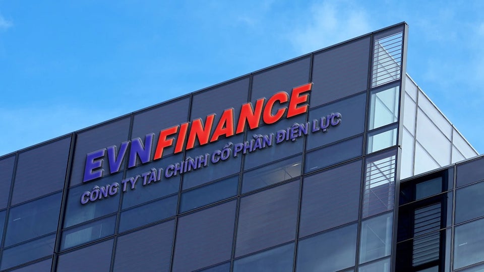 EVNFinance bị phạt nặng vì loạt vi phạm trong quản trị, điều hành, cấp tín dụng