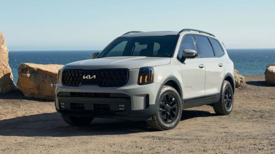 Kia triệu hồi hơn 201.000 chiếc SUV Telluride do lỗi viền đai cửa