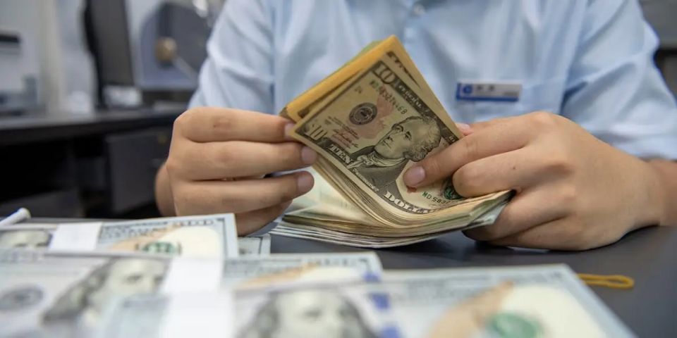 Giá ngoại tệ ngày 27/8/2025: USD đảo chiều giảm