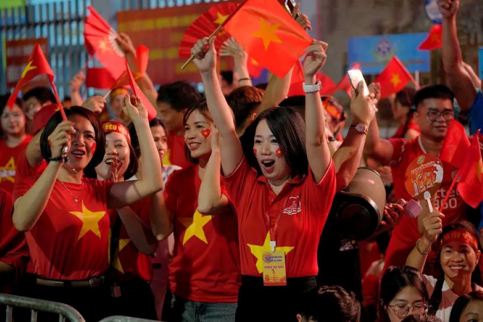 Tặng 100.000 đồng/người dân nhân dịp kỷ niệm 80 năm Cách mạng Tháng Tám và Quốc khánh 2/9