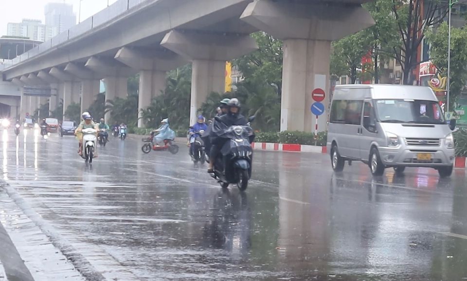 Thời tiết ngày 30/8/2025: Nhiều khu vực trên cả nước có mưa rào và dông