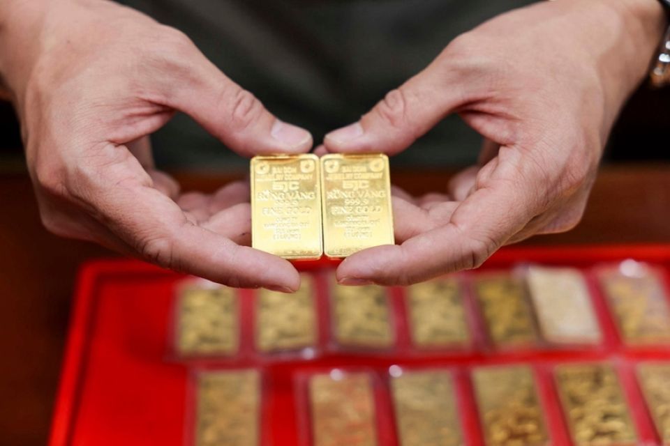 Giá vàng ngày 30/8/2025: SJC tăng kỷ lục, sát mốc 130 triệu/lượng
