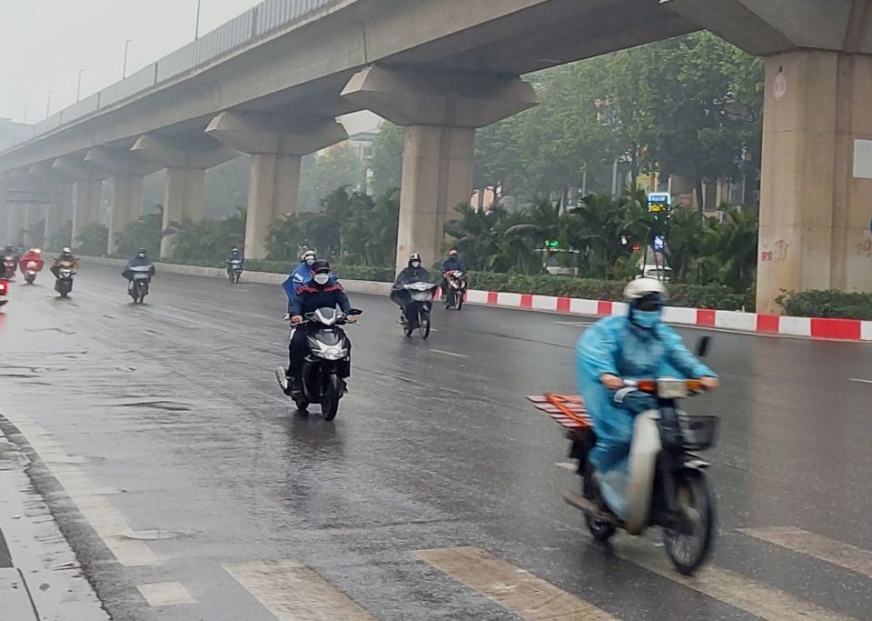 Thời tiết ngày 31/8/2025: Bắc Bộ có mưa rào và dông, trời mát