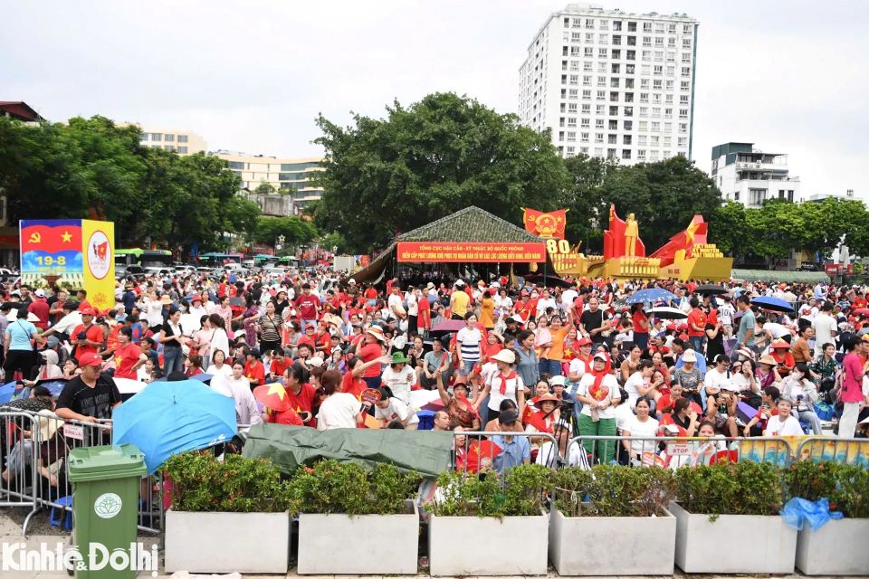 Trực tiếp: Tổng duyệt lễ diễu binh, diễu hành kỷ niệm 80 năm Quốc khánh 2/9