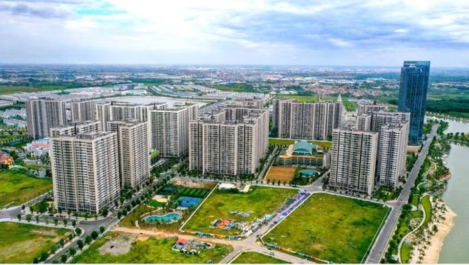 'Cơn sốt' bất động sản khiến giấc mơ an cư ngày càng xa vời