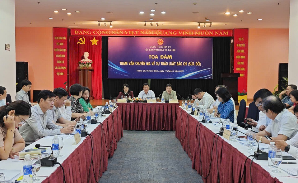 Kiến nghị mô hình báo chí đia phương mới