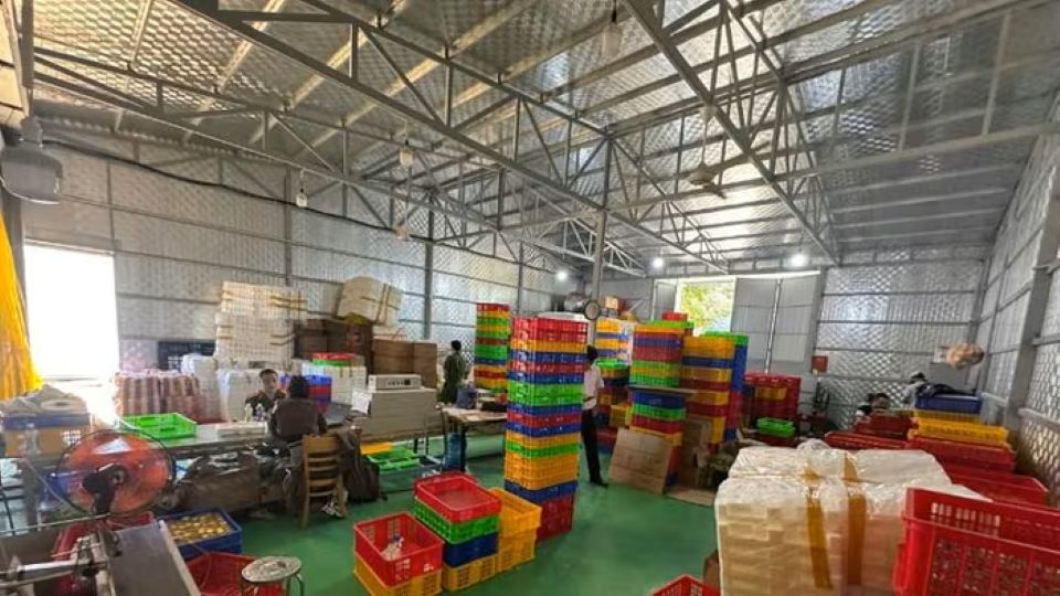 Đà Nẵng: Triệt phá đường dây sản xuất yến hũ chưng giả quy mô lớn