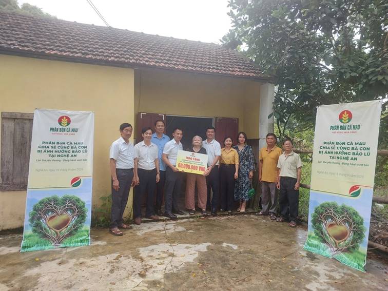Lan tỏa yêu thương – PVCFC đồng hành cùng đồng bào Nghệ An sau thiên tai