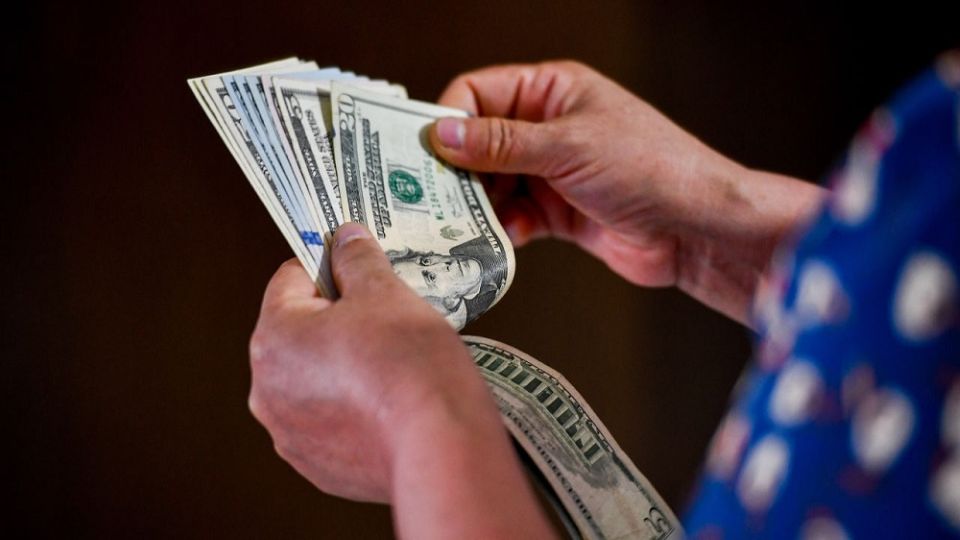 Giá ngoại tệ ngày 23/9/2025: USD suy yếu