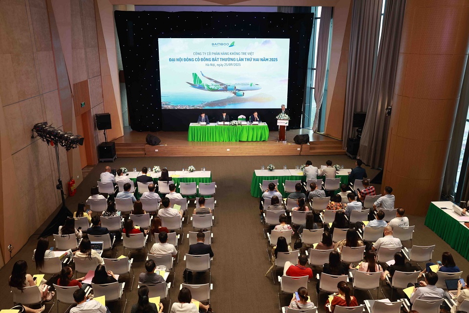 FLC chính thức “trở lại” điều hành Bamboo Airways