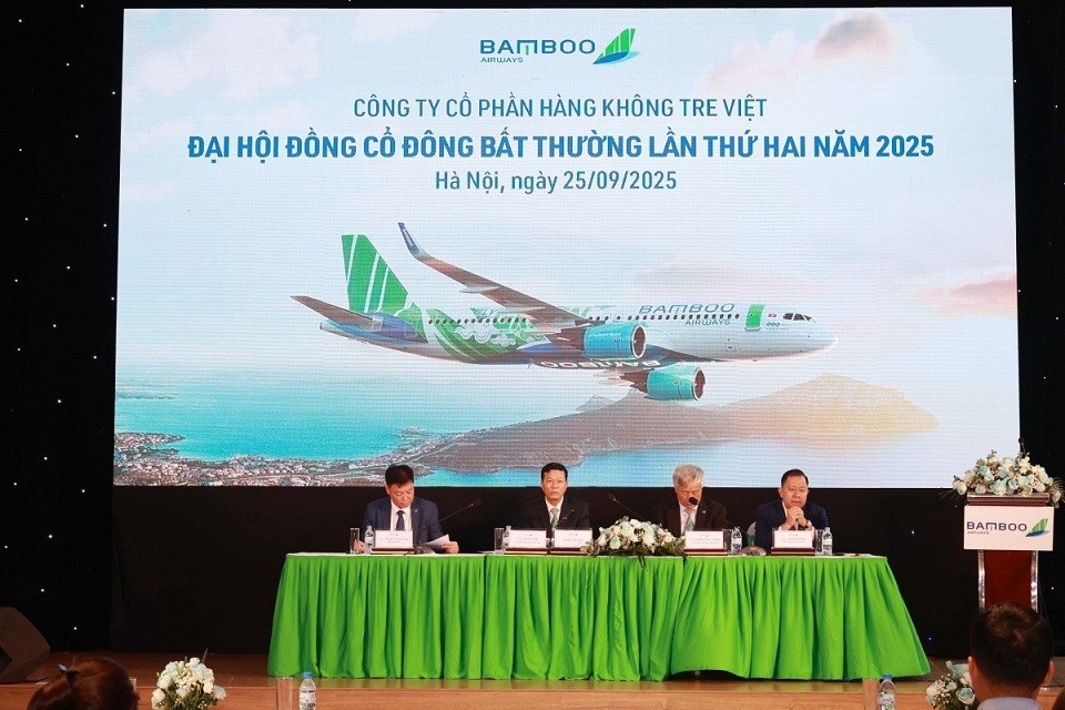 FLC chính thức “trở lại” điều hành Bamboo Airways