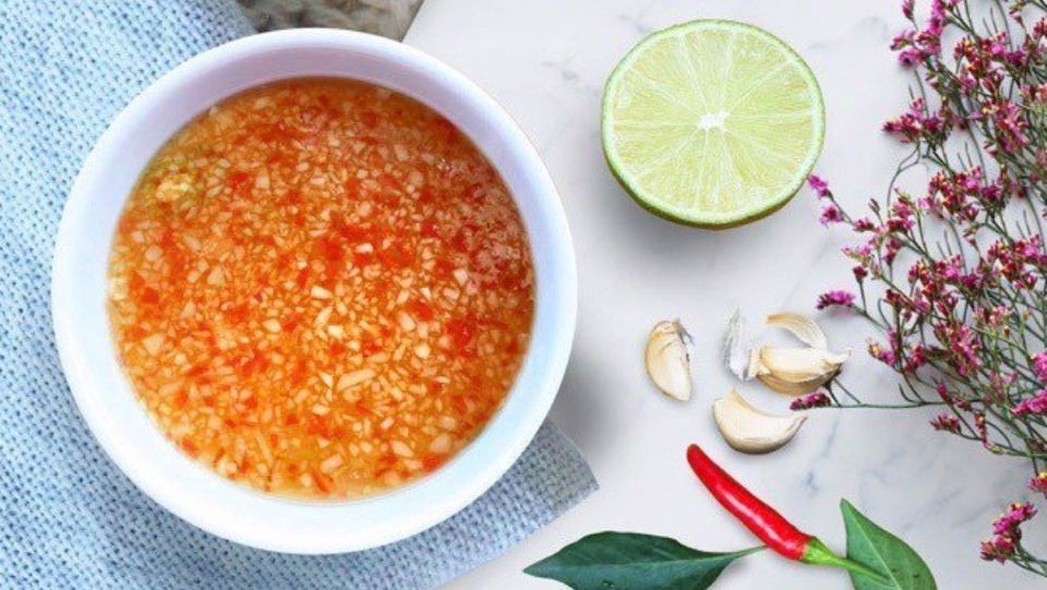 Dấu hiệu nhận biết nước mắm hết hạn
