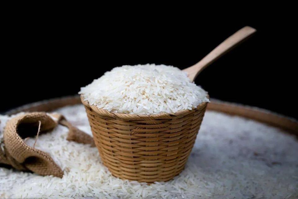 Những vị trí phong thủy nên đặt hũ gạo để tụ lộc