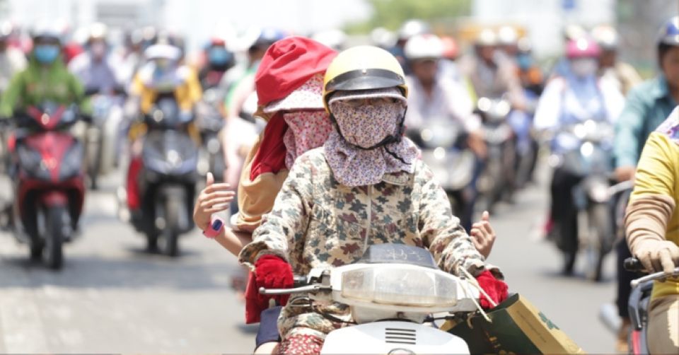 Thời tiết ngày 3/10/2025: Bắc Bộ ngày nắng, Nam Bộ có mưa rào và dông