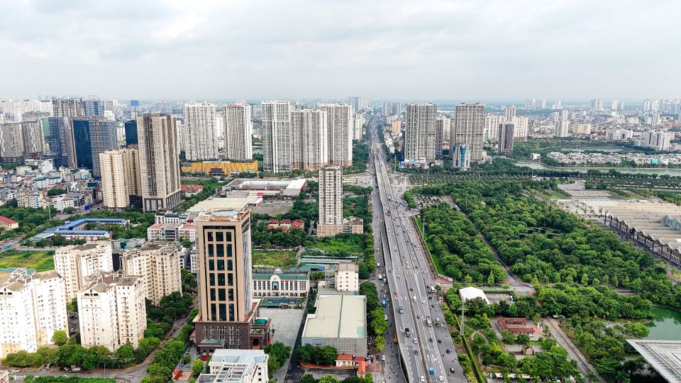 Doanh nghiệp bất động sản đẩy mạnh tái cấu trúc vốn trên thị trường chứng khoán: Cơ hội và thách thức