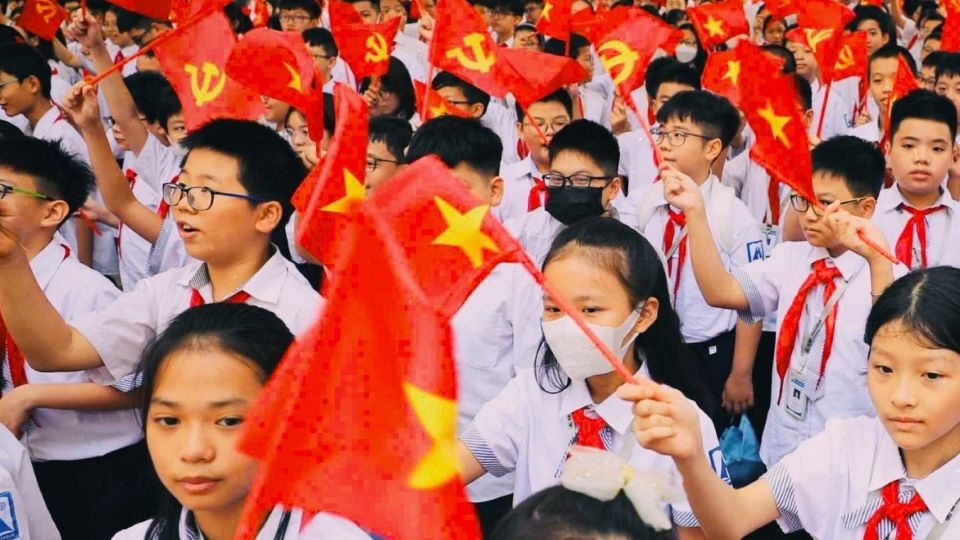 Hà Nội: Miễn học phí cho học sinh công lập từ năm học 2025–2026